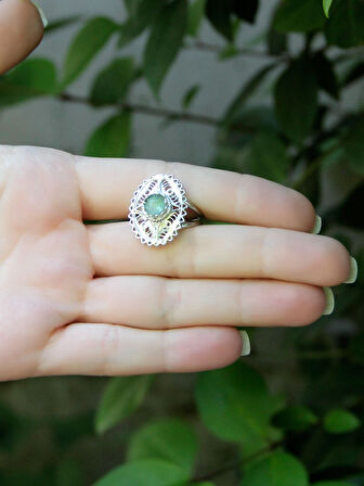 Doğal Taş Yeşil Akik Doğal Taşlı Telkari Modelli Kadın Ayarlanabilir Gümüş Kaplama Yüzük euy65yar