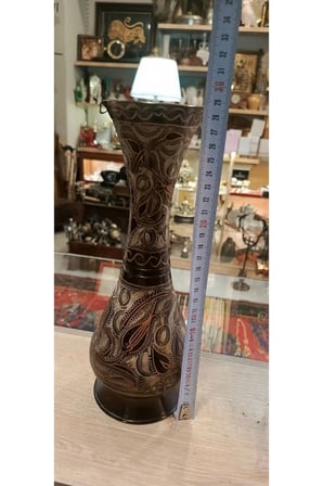 El İşçiliği Otantik Desenli Kulplu Dekoratif Vazo – 32 cm