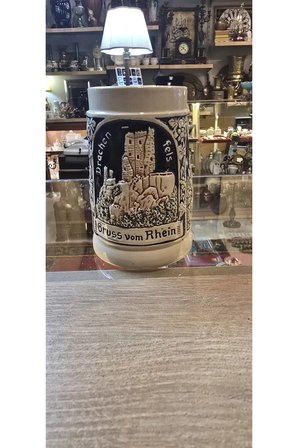 Vintage Alman Seramik Bira Kupası – Godesburg Kabartmalı Koleksiyonluk Kupa