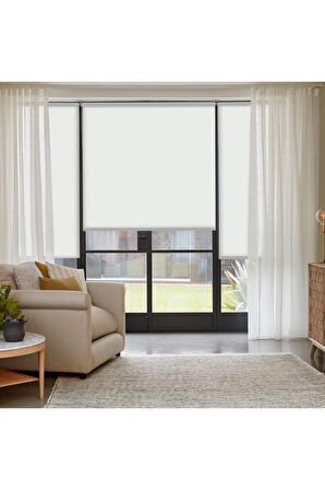 Beyaz Stor Perde Etek Dilimsiz