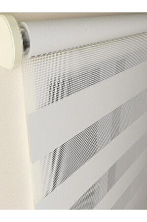 Ekru Alüminyum Kasa Zebra Perde Etekli