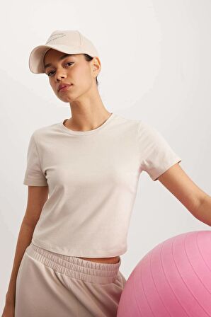 DeFactoFit Crop Bisiklet Yaka Sporcu Basic Düz Kısa Kollu Tişört A2430AX24SPBG700
