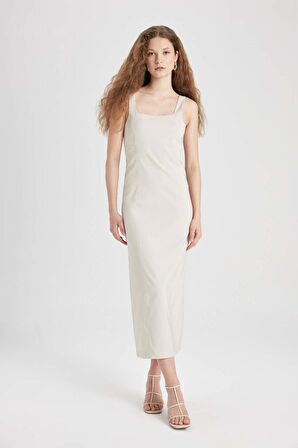 DeFacto Bodycon Vücudu Saran Basic Düz Kare Yaka Askılı Maxi Elbise C5027AX24SPBG360