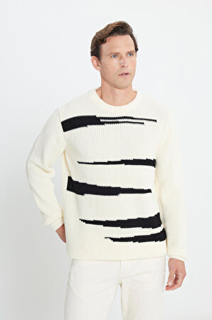 Erkek Ekru-Siyah Oversize Bol Kesim Bisiklet Yaka Desenli Triko Kazak
