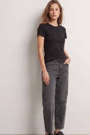 Elemge %95Pamuk %5Likra Vücuda Oturan Magic Fit Siyah Kadın Stretch T-Shirt Compact Penye Kısa Kol Esnek Basic Tişört Elastan