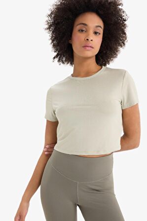 DeFactoFit Crop Bisiklet Yaka Basic Düz Sporcu Kısa Kollu Tişört D7295AX25SPKH513