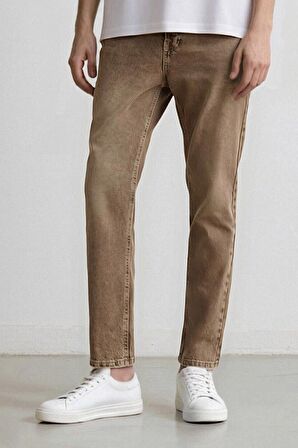 DeFacto %100 Pamuk 90's Slim Fit Dar Kalıp Normal Bel Dar Paça Yıkamalı Jean Pantolon D8758AX24AUBN303
