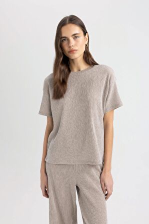 DeFacto Relax Fit Bisiklet Yaka Bürümcük Kısa Kollu Tişört C3843AX24SPGR302