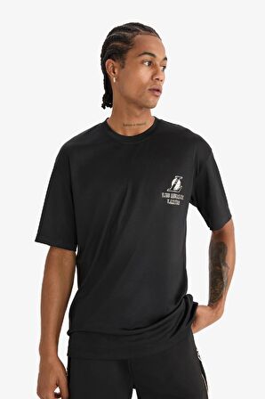 DeFactoFit NBA Los Angeles Lakers Boxy Fit Bisiklet Yaka Sırt Baskılı Kısa Kollu Tişört E0348AX25SPBK81