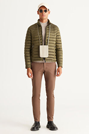 Standart Fit Normal Kesim Dik Yaka Mont