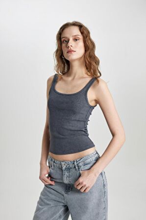 DeFacto Slim Fit Dar Kesim U Yaka Ribana Yıkamalı Soluk Efektli Basic Atlet C2621AX24SPAR191