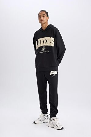 DeFactoFit NBA Los Angeles Lakers Jogger Eşofman Altı Standart Fit Cepli Esnek Bantlı Paça Skuba Dalgıç Kumaş D6723AX25SPBK82