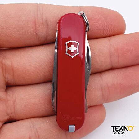 Victorinox Çakı 0.6163 Rally 9 Fonksiyon Kırmızı İsviçre Çakısı