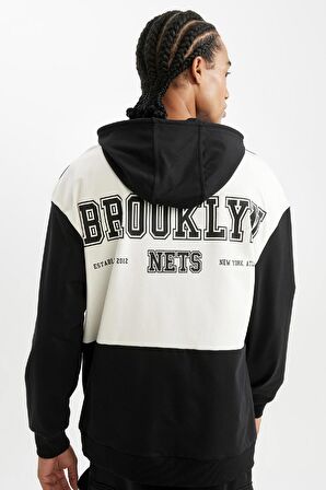 DeFactoFit Siyah NBA Brooklyn Nets Comfort Fit Kapüşonlu Sırt Baskılı Sweatshirt C9252AX24AUBK81