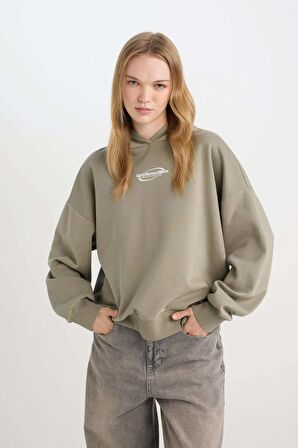 DeFacto Coool Loose Fit Baskılı Kapüşonlu Sweatshirt D6672AX24WNKH109