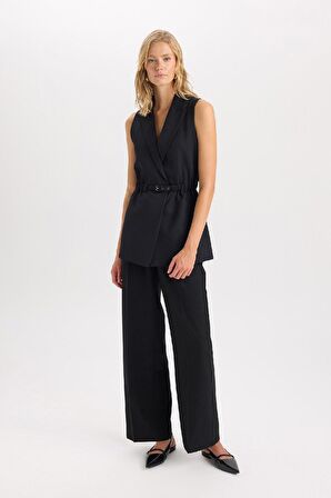 DeFacto Ceket Yaka Basic Düz Kemerli Kolsuz Blazer Yelek D4784AX24AUBK81