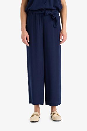 DeFacto Culotte Geniş Paça Krinkıl Viskon Kapri C9565AX25SMNV135