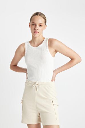 DeFacto Düz Paça Beli Bağcıklı Kalın Şort C9309AX24SMBG360