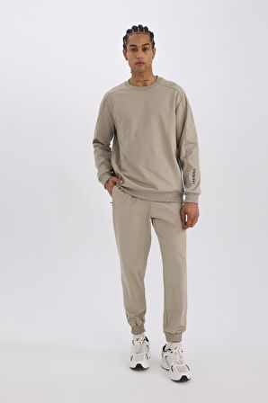 DeFactoFit Standart Fit Bisiklet Yaka Baskılı Pike Sporcu Sweatshirt C9185AX24AUGR317