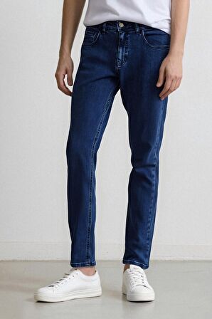 DeFacto Sergio Regular Fit Normal Kalıp Normal Bel Boru Paça Jean Pantolon E3311AX25SPNM34