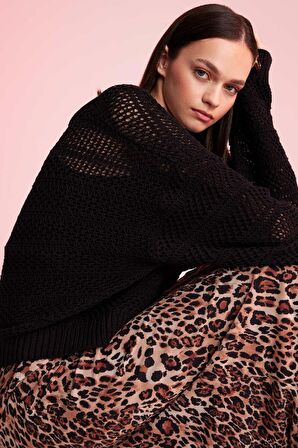 DeFacto Regular Fit V Yaka Kazak D4633AX24AUBK27