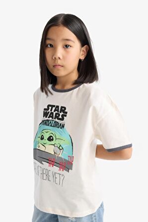 Kız Çocuk Star Wars-Mandalorian Relax Fit Bisiklet Yaka Ribana Kısa Kollu Tişört