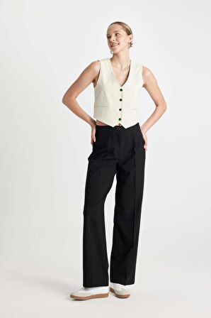 DeFacto Standart Boy Klasik Pantolon Wide Leg Geniş Bol Paça Basic Düz Yüksek Bel C6402AX24AUBK27