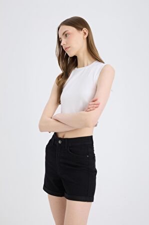 DeFacto Normal Bel Katlamalı Paça Jean Şort A1959AX25SMNM40