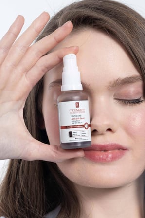 Canlandırıcı Etkili AHA BHA Serum/Revitalizing Aha Bha Serum