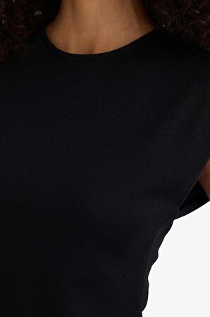 Bisiklet Yaka Kısa Kollu Mini Elbise