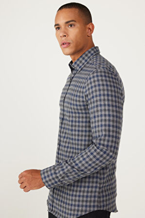 Erkek Lacivert Slim Fit Dar Kesim Gizli Düğme Yaka Kareli Gömlek