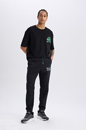 DeFactoFit NBA Milwaukee Bucks Oversize Geniş Kalıp Bisiklet Yaka Kısa Kollu Tişört B3910AX25SPBK81