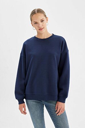 DeFacto Oversize Geniş Kalıp Bisiklet Yaka Kalın Basic Düz Sweatshirt Y1346AZ24WNNV241