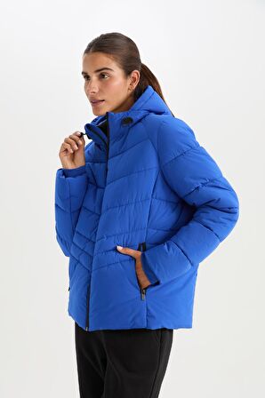DeFactoFit Su İtici Şişme Mont Kapüşonlu Fermuarlı Cepli C8141AX24WNBE802