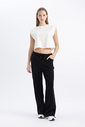 DeFacto Coool Loose Fit Bisiklet Yaka Basic Düz Atlet C5338AX24SMWT32