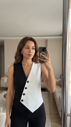 Kadın Sıfır Kol V Yakalı Düğmeli Blok Renkli Atlas Yelek