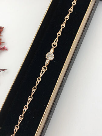 Her Kombine Uygun! Xuping Taşlı Altın Renk Kadın Bileklik Rose Bakır Renk 17+2 Cm kutulu Renk Atmaz