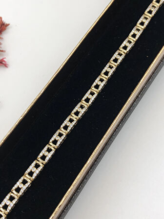 Her Kombine Uygun! Xuping Taşlı Altın Renk Kadın Bileklik 14 K Gold Renk 20 Cm kutulu Renk Atmaz