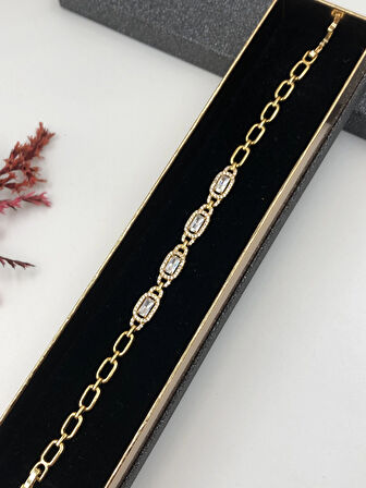 Şıklığın Tamamlayıcısı! Xuping Altın Renk Kadın Bileklik 14 K Gold Renk 17+2 Cm kutulu Renk Atmaz