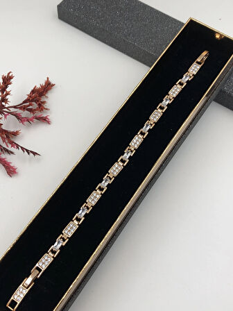 Şıklığın Tamamlayıcısı! Xuping Rose Renk Kadın Bileklik Bakır Renk 19 Cm kutulu Renk Atmaz