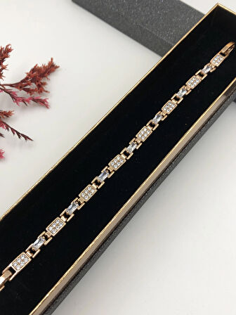 Şıklığın Tamamlayıcısı! Xuping Rose Renk Kadın Bileklik Bakır Renk 19 Cm kutulu Renk Atmaz