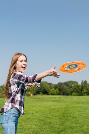 Frisbee Frizbi Fırlatma Diski Disk Atma Oyunu Çocuk Yetişkin Plaj Bahçe Okul Kırtasiye Oyuncak 24 cm Turuncu