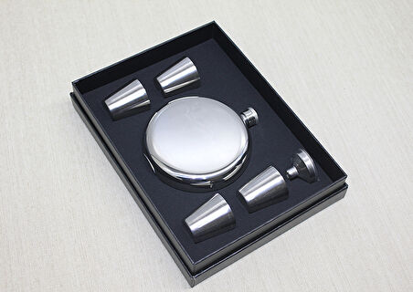 4 Shot Bardaklı Matara Seti Yuvarlak Çelik