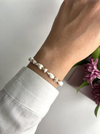 Deniz Kabuklu Bej Kristal Taşlı Chic Makrome Bileklik