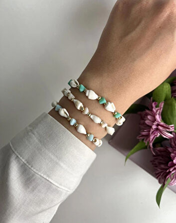 Deniz Kabuklu Turkuaz Kristal Taşlı Chic Makrome Bileklik