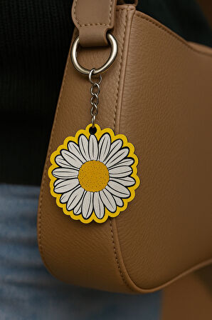 Papatya Tasarımlı Anahtarlık – Sevimli Çiçek Figürlü Anahtarlık, Çanta Süsü ve Hediyelik Aksesuar