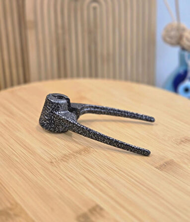 Berina Home Döküm Fındık Kıracağı – %100 Yerli Üretim, Ergonomik Tasarım