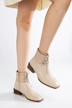 Kadın Bağcık Detaylı Fermuarlı Küt Burunlu Bot Ayakkabı