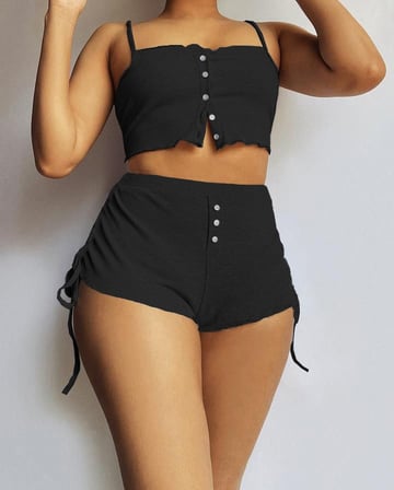Gizers Giyim Kadın Ip Askılı Crop Bluz Ve Yanlardan Büzgülü Ikili Kaşkorse Short Takım