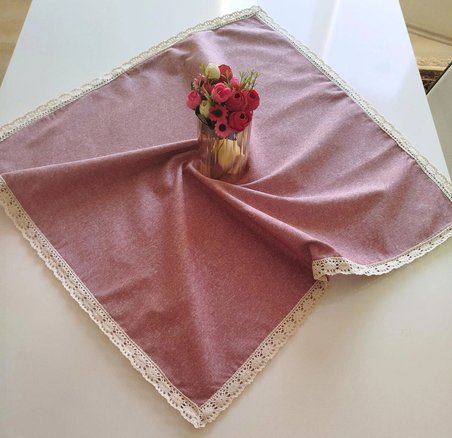 Yumuşak Keten %100 Pamuk Nostalji Güpür Kolay Ütüleme Masa Örtüsü 120x120 cm